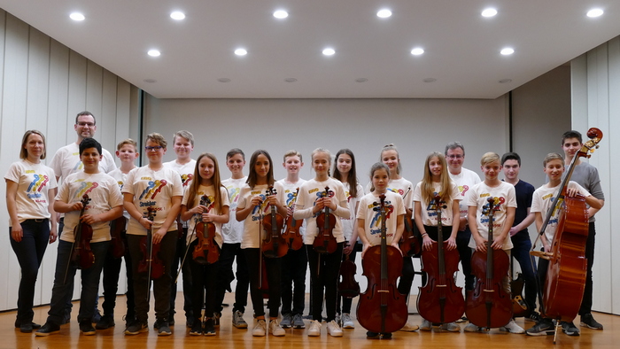 Streicherklasse 6 beim diesjährigen Streicherklassenkonzert